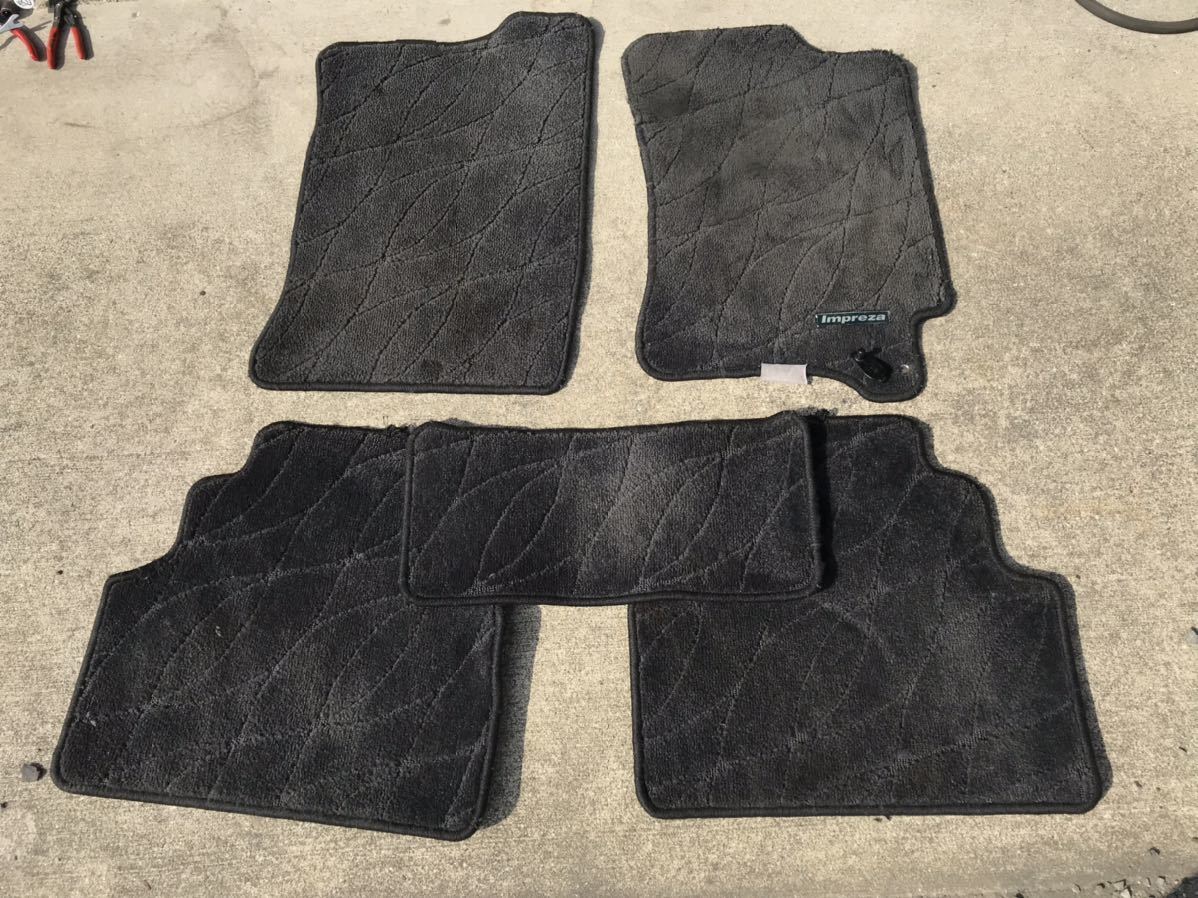 GC8インプレッサWRXstiバージョン6タイプRALTD純正フロアマット 
