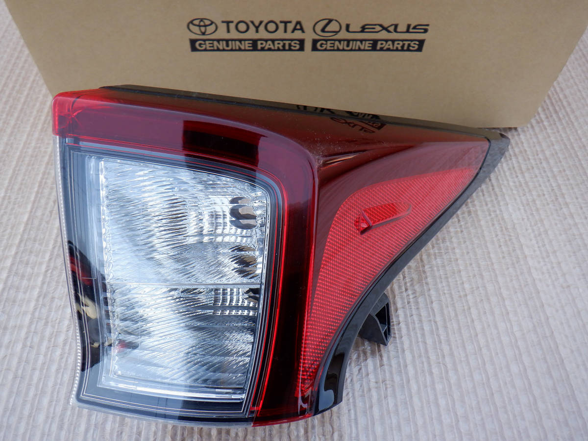 トヨタ ZVW51 ZVW55 50系 後期 プリウス PRIUS 純正 右テールランプ右側 右テール テールライト ICHIKOH 47-111 81550-47471 刻印SR ZVW50