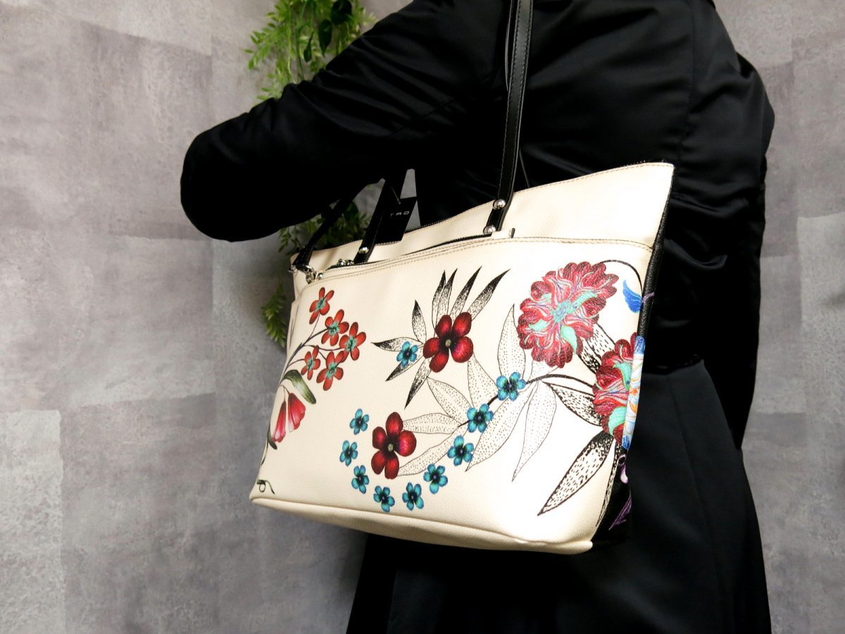 ○未使用○ETRO エトロ○花柄○PVC カーフ レザー 本革○トート バッグ 
