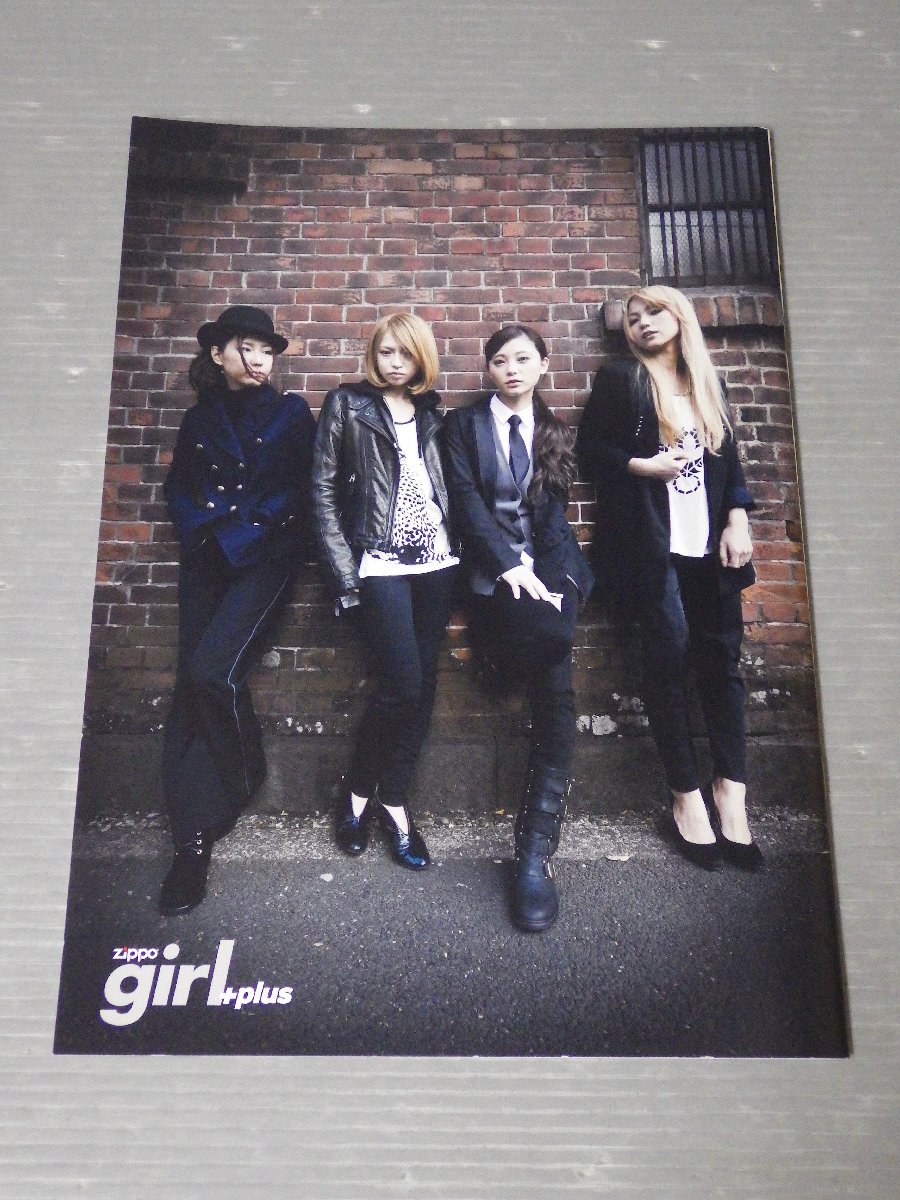 ガールズロックバンド「SCANDAL」のメンバー4人直筆サイン入り色紙＋