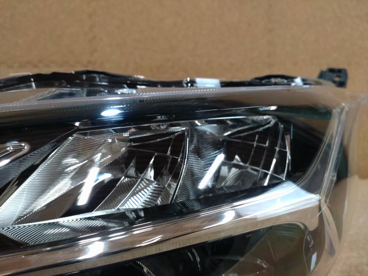 日産デイズハイウェイスター LEDヘッドランプB44 左