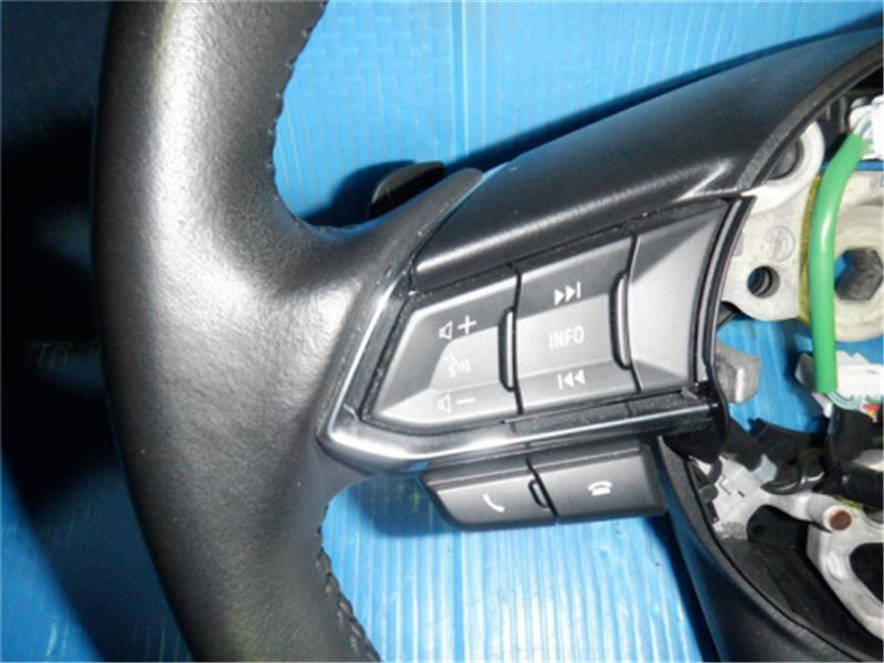 マツダ 純正 MAZDA2 《 DJLAS 》 ステアリングホイール P10700-23001830 純正 cx30 ヒーター内蔵 MAZDA2 インテークマニホールド Yahoo!ショッピング