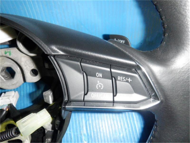 マツダ 純正 MAZDA2 《 DJLAS 》 ステアリングホイール P10700-23001830 純正 cx30 ヒーター内蔵 MAZDA2 インテークマニホールド Yahoo!ショッピング