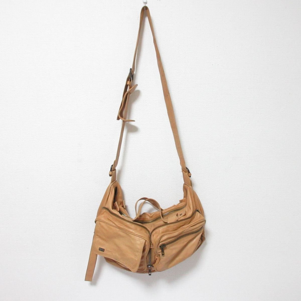 RUFFO Made in Italy レザーメッセンジャーバッグ RUFFO Made in Italy レザーメッセンジャーバッグ RUFFO バッグ RUFFO