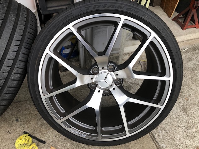 タイヤ バリ山 225／35ZR19 2本 245／35ZR192本