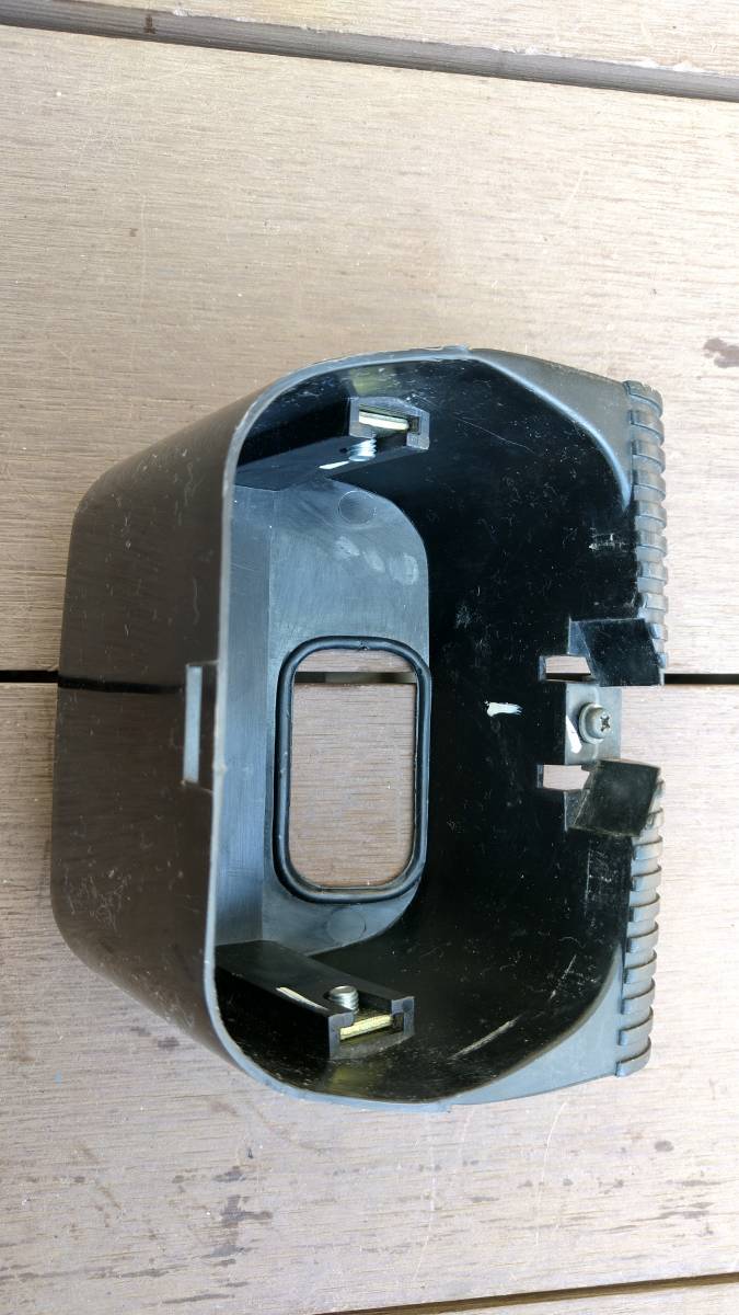 モトコンポ ヘッドライトケース 割れや欠けもなく状態の良い良品になり