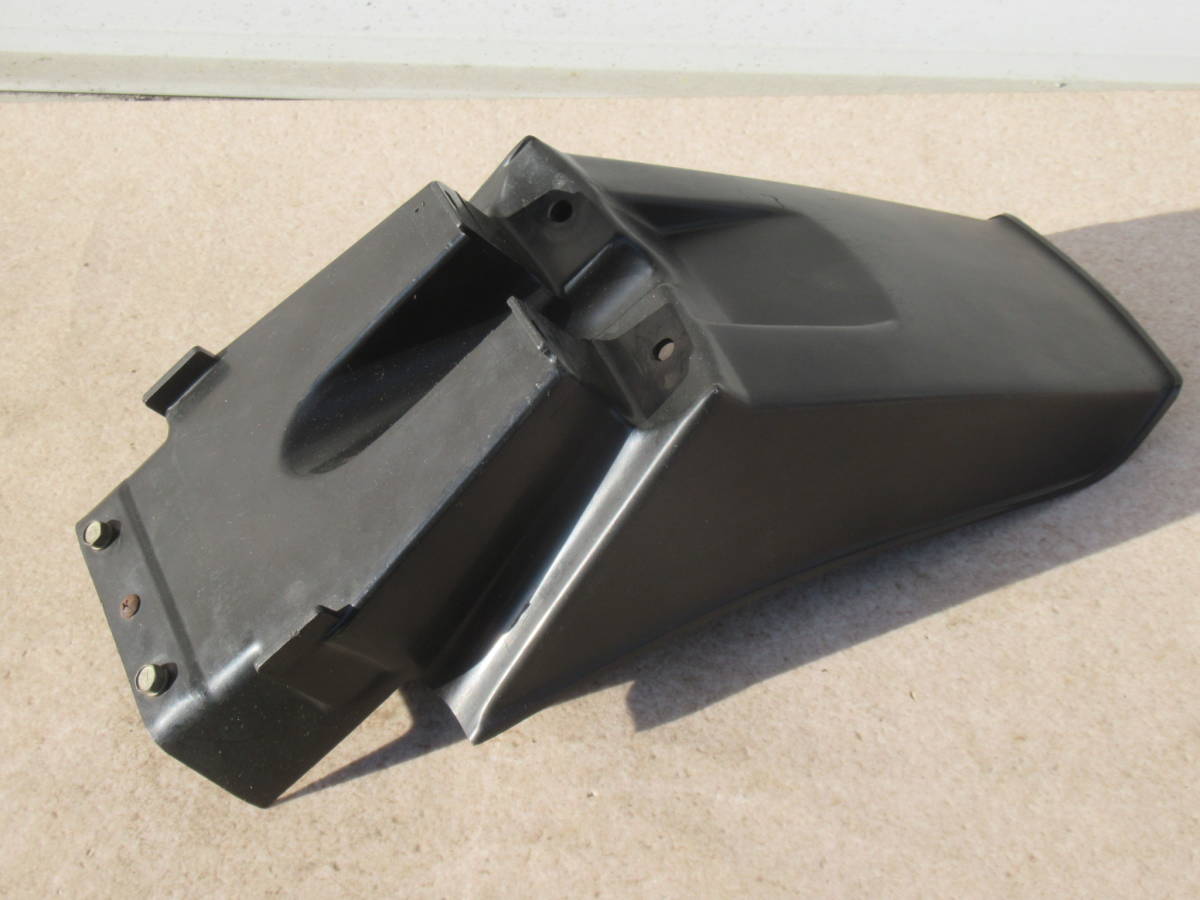 Z400FX用リアフェンダー純正当時物
