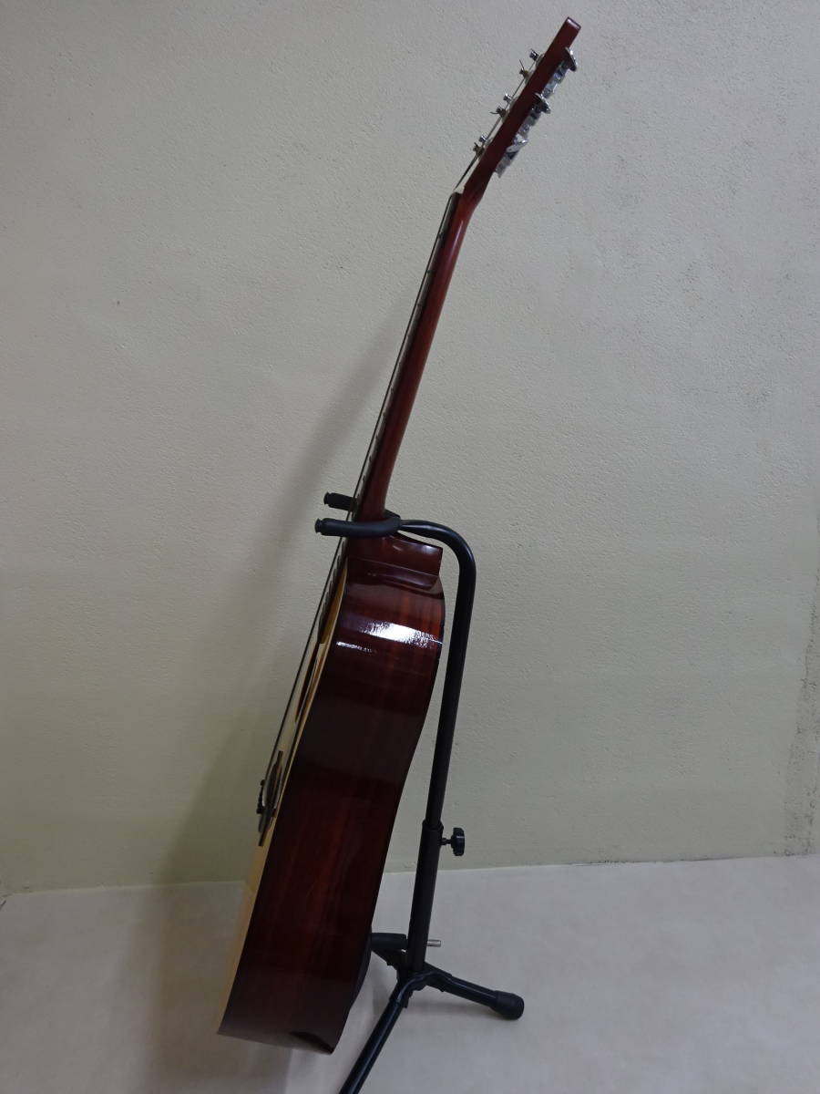 13354□モーリス アコースティックギター（ハードケース付） W18 中古