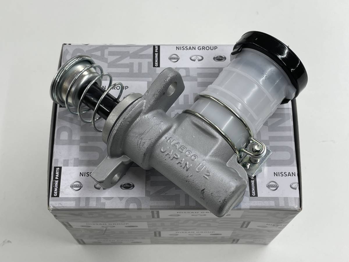 ☆新品 日産 純正 スカイライン GT-R 32 33 34 GTR ステージア 