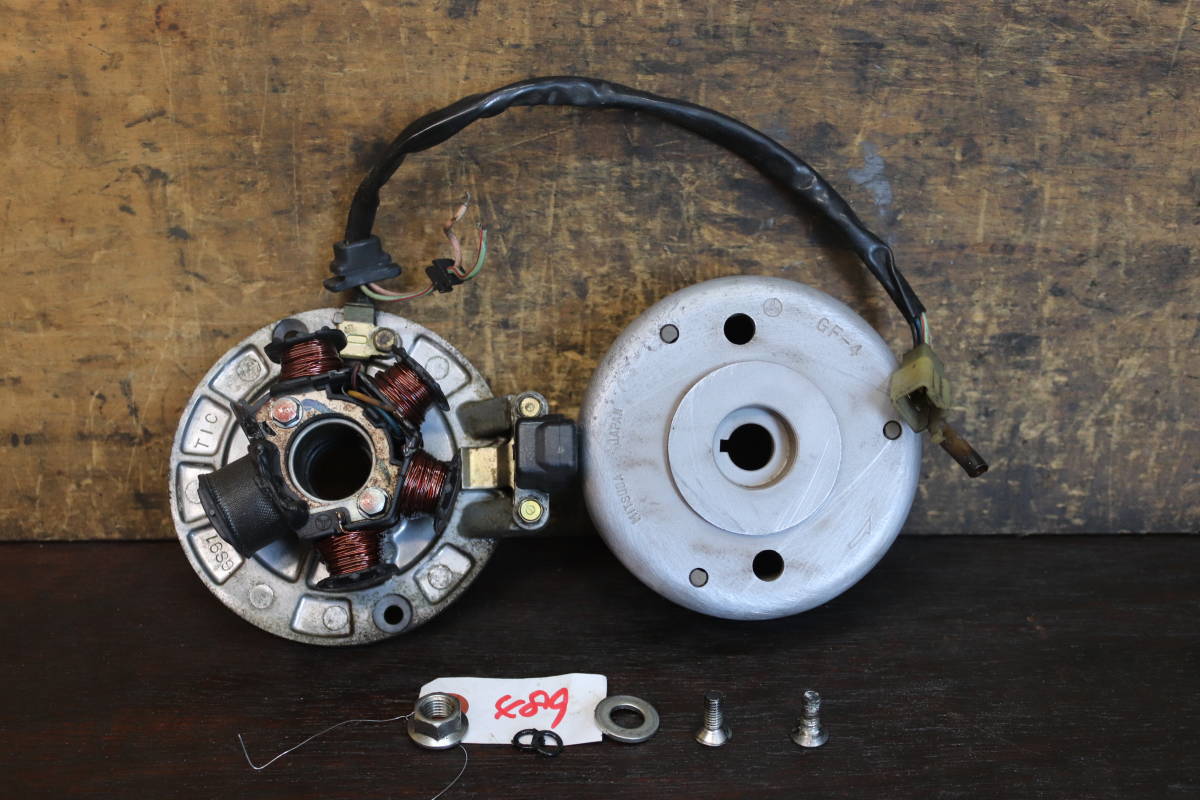 12vカブC50純正発電機/489検索モンキーDAXカブJAZZ