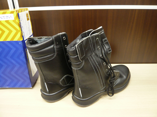 未使用品 ミドリ安全 安全靴 プレミアムコンフォート PRM230F