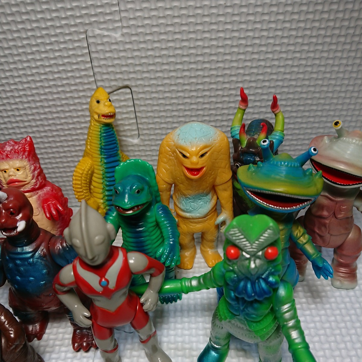 ブルマァク魂 ソフビ まとめ売り 食玩 バンダイ ウルトラマン y-9 