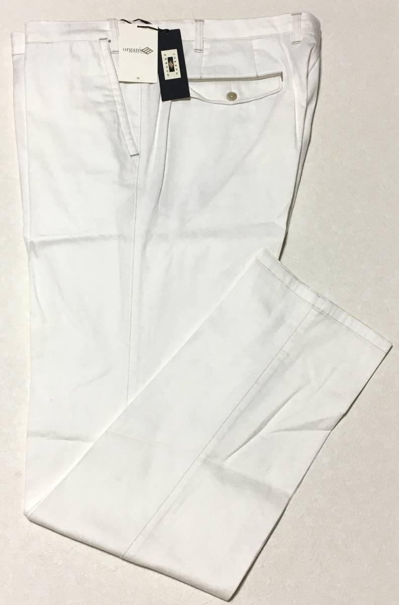 大きいサイズ　JOSEPH ABBOUD　綿カジュアルパンツ　110　ホワイト　春夏　オンワード　定価24.200円