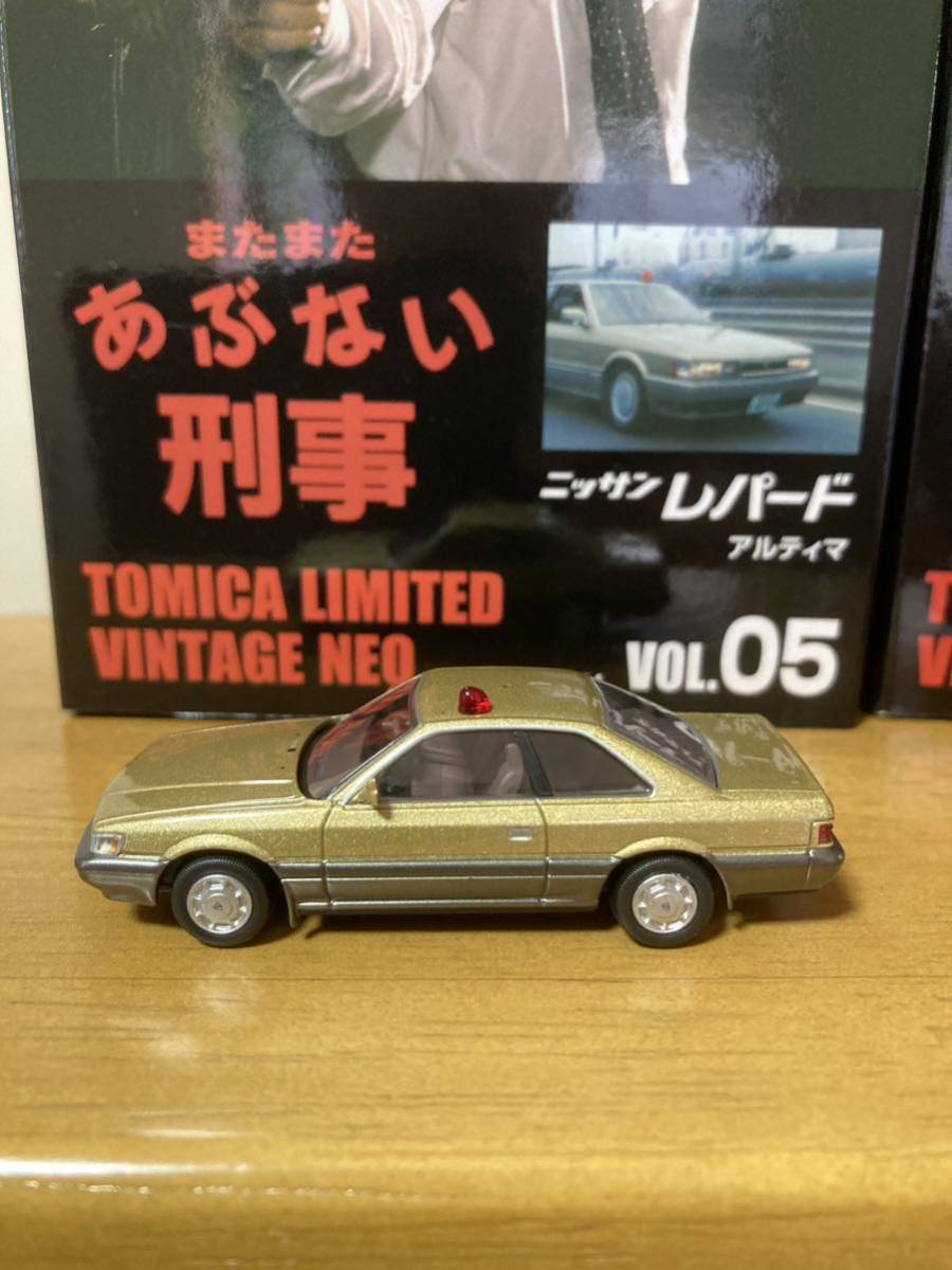 トミーテック トミカリミテッド ヴィンテージネオ あぶない刑事 