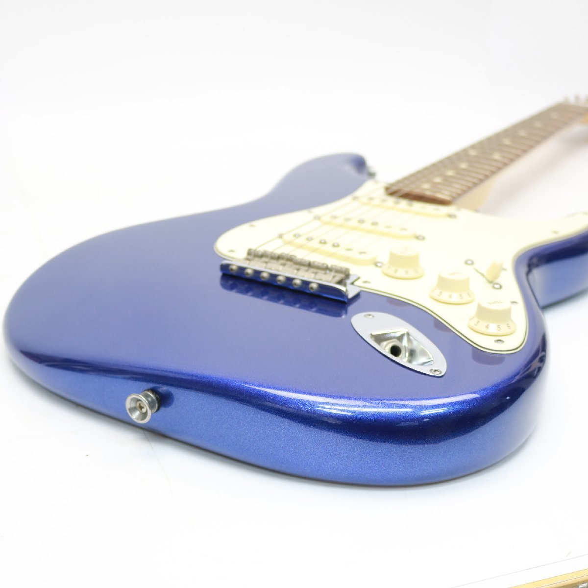 010)【美品】Fender フェンダー Stratocaster ストラトキャスター  