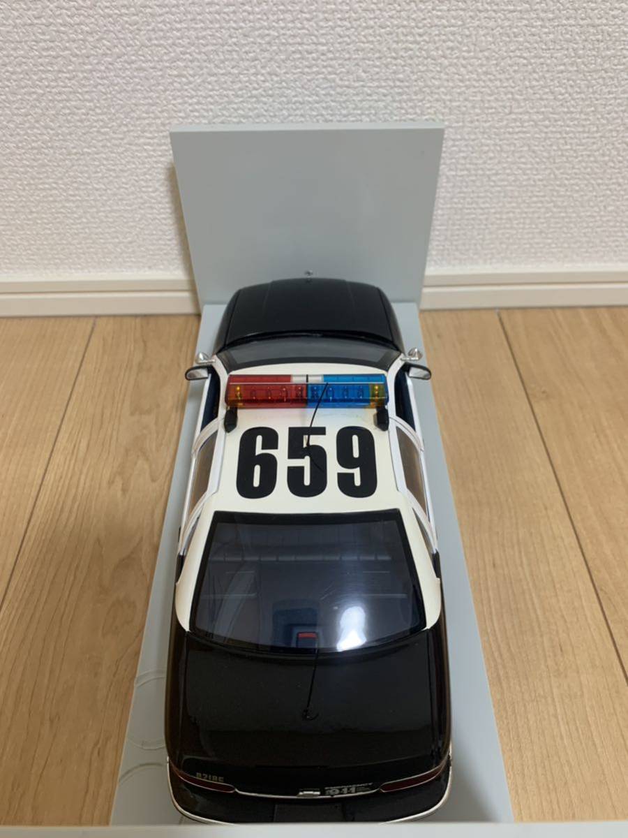 売切 UTモデル 1/18 Chevy Capriceシボレー カプリス パトカー