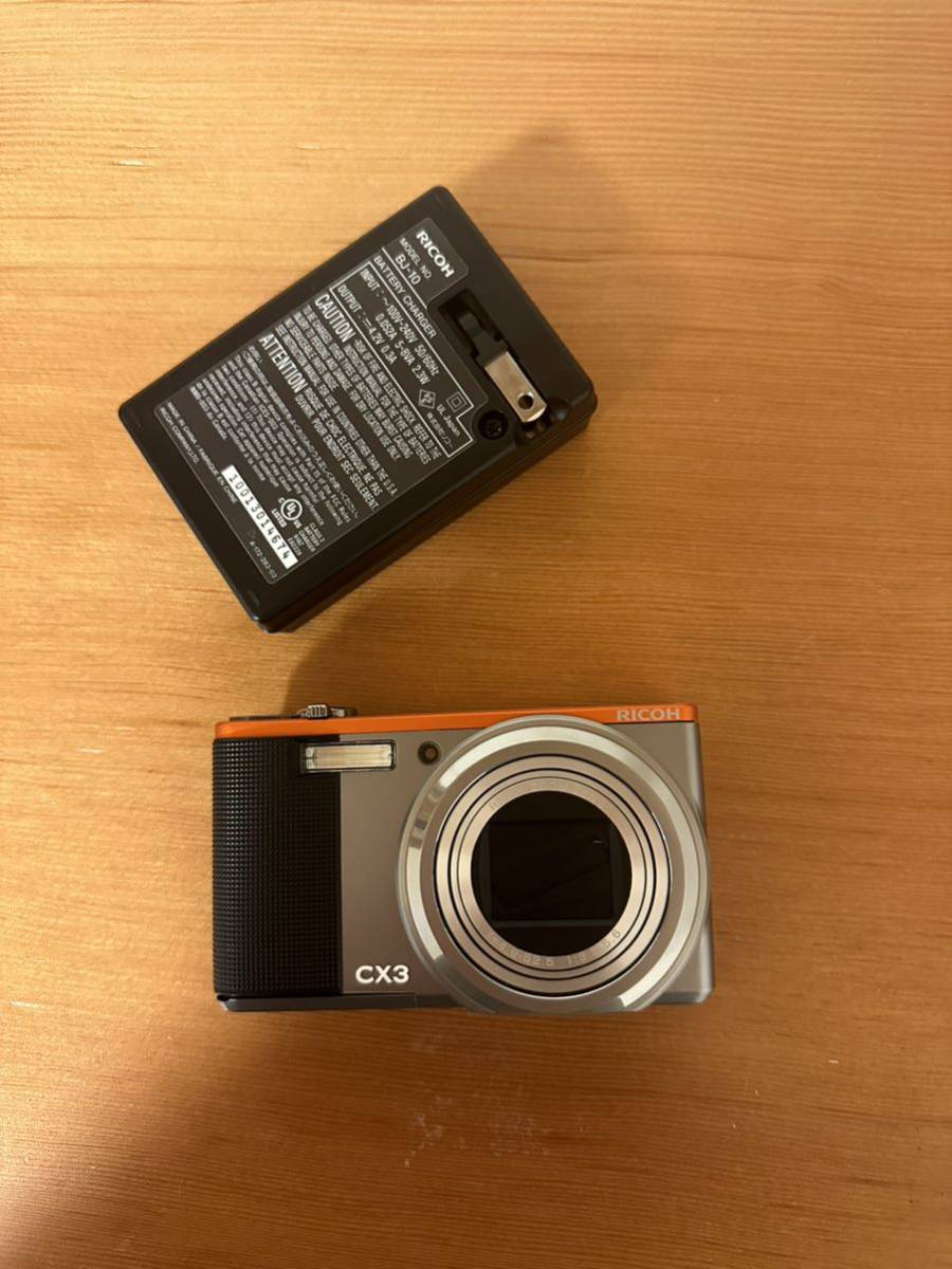 リコー デジタルカメラ CX-3 オレンジ ジャンク品