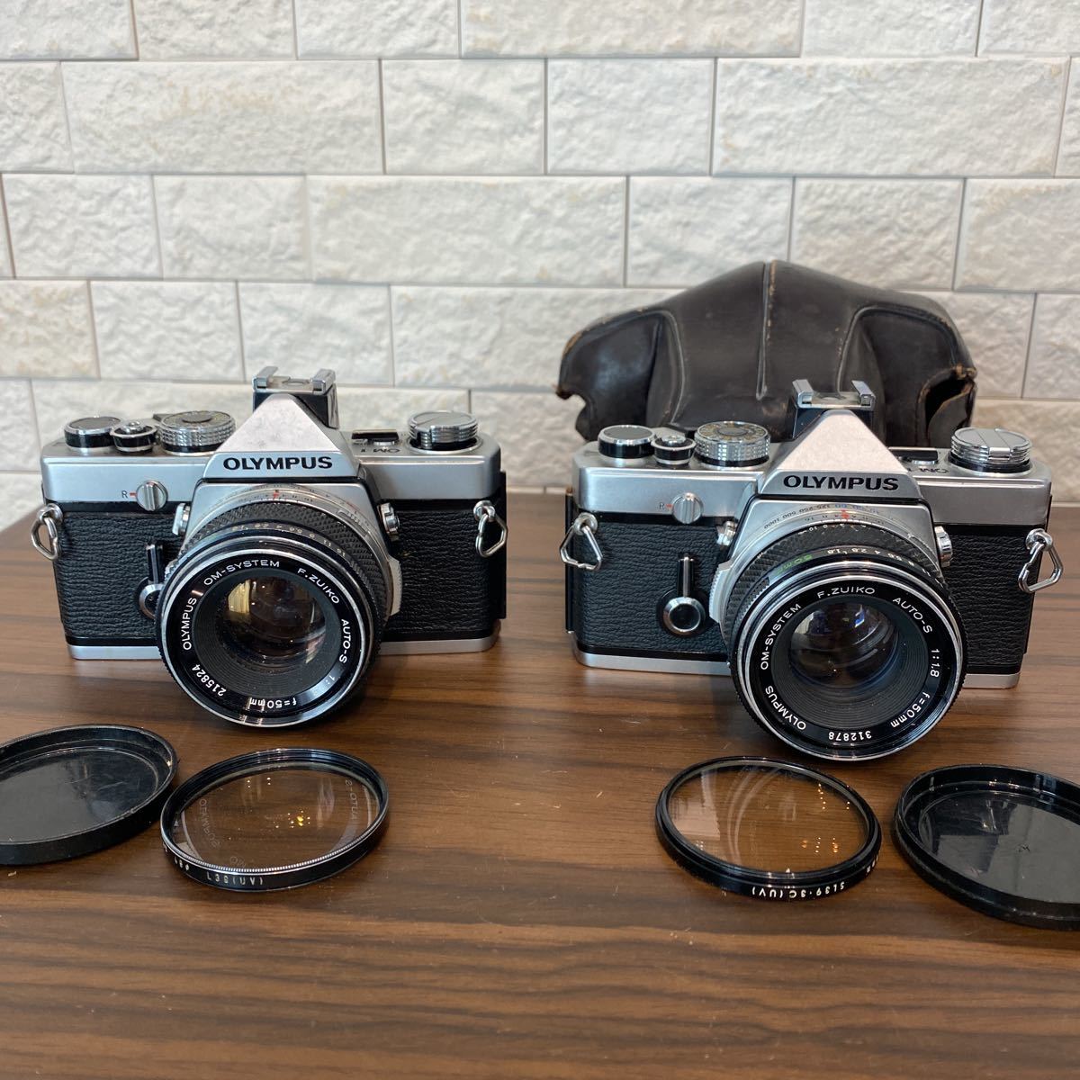 OLYMPUS OM-1 2台 ケース・フィルター付 ジャンク フィルムカメラ　オリンパス 