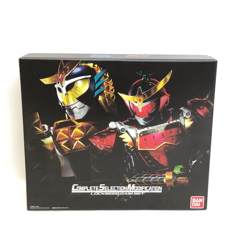 csm ロックシードの通販 TOM【中古美品】 バンダイ CSM 仮面ライダー鎧