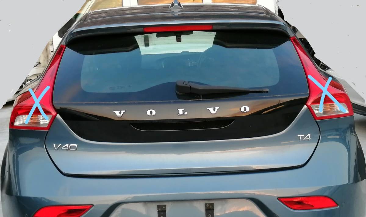 ２０１４年 ボルボ V40 T4 DBA-MB4164T 純正 　リアゲート　カラーコード705(ビアリッツブルーメタリック)