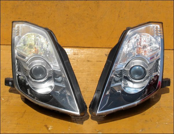 ● 点灯確認済み ● フェアレディZ ( Z33 ) 用 中期 後期 純正 ヘッドライト 左右セット （バーナー・バラスト付き） ●