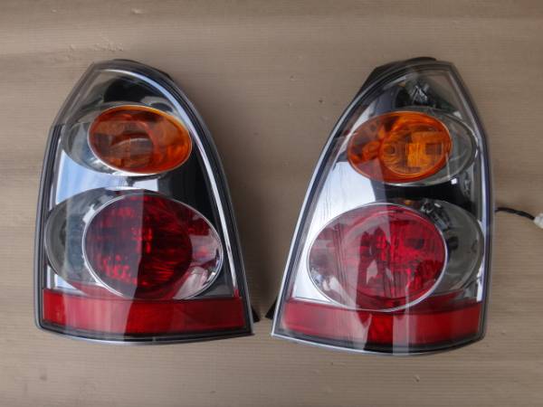 プリメーラワゴン P12 ライダー クリアー テールセット 良品 テールライト 売買されたオークション情報 Yahooの商品情報をアーカイブ公開 オークファン Aucfan Com