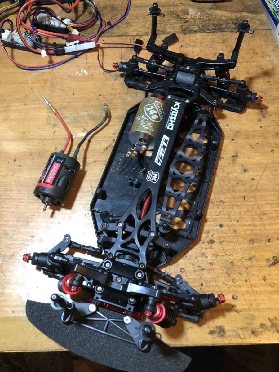 京商　TF５シャーシブラシモータ付き中古ジャンク