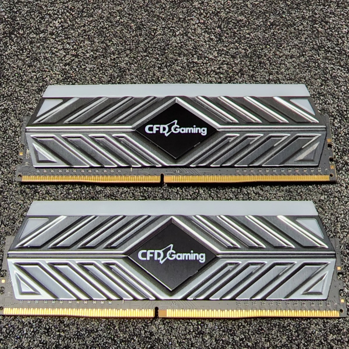 CFD Gaming 16GB DDR4 - 4133MHz メルカリ DDR4-4133 W4U4133HX1-8G