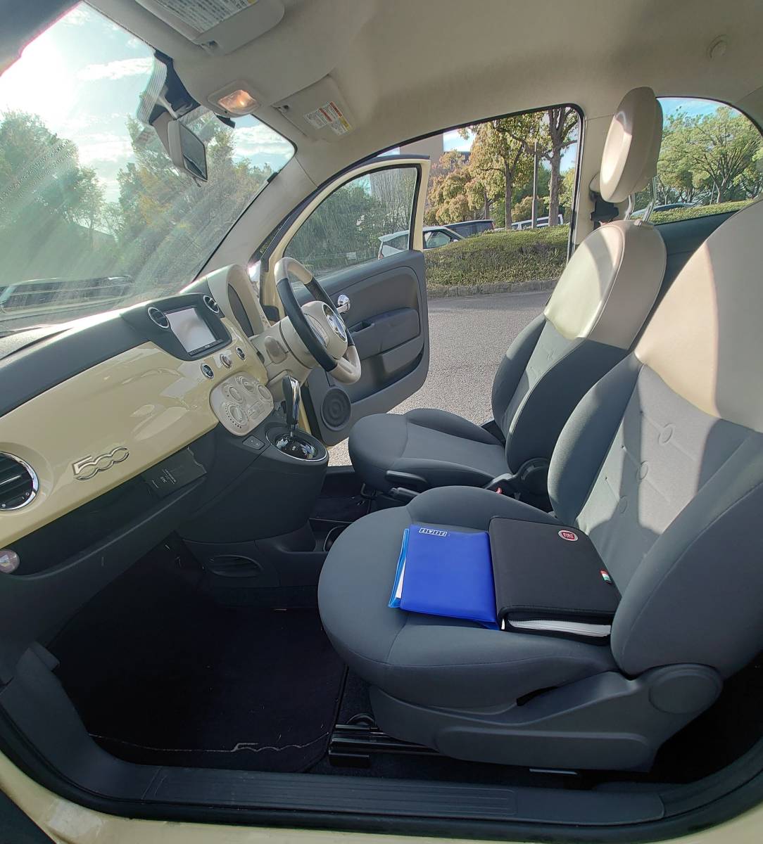 得価,HOT 平成22年2月 FIAT500 1.2 8V バニライエロー 150台限定車 走行52000km ワンオーナー タイミングベルトその他交換ディーラー 予備検査2年付