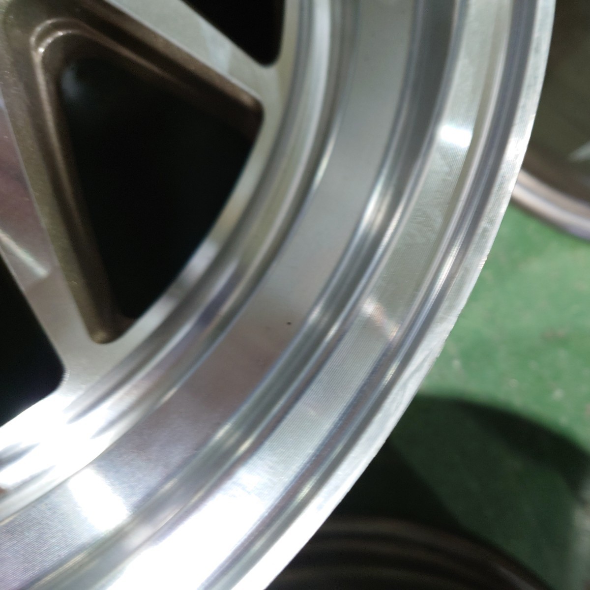 F1R F07 15インチ 8J +25 100 4H 深リム USDM stance ヘラフラッシュ 
