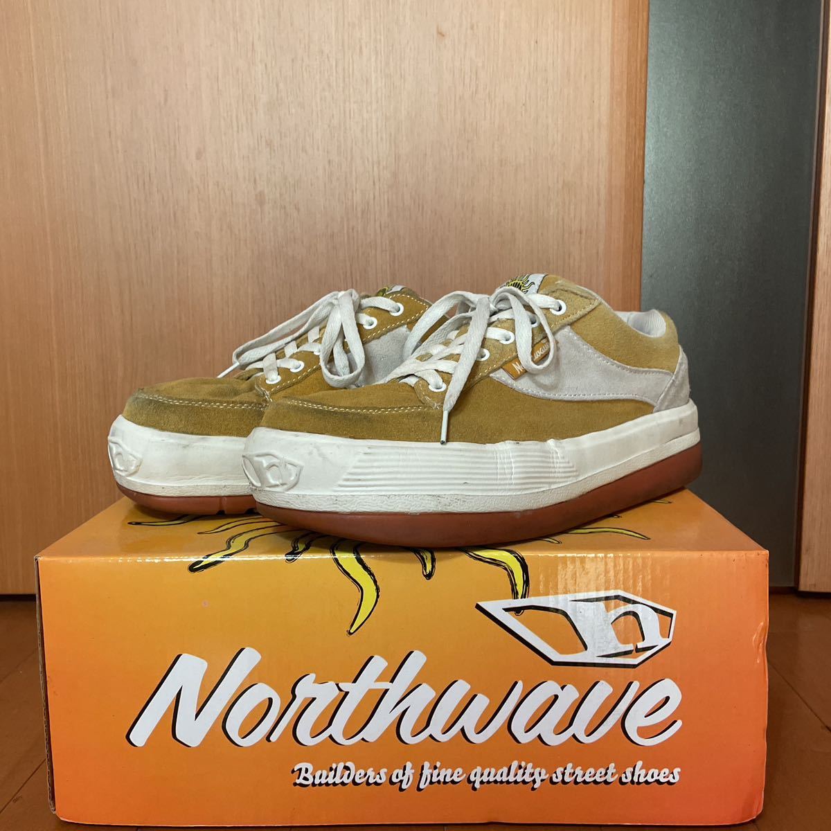 希少『NORTH WAVE』ESPRESSO復刻スエードスニーカー ノースウェーブ 