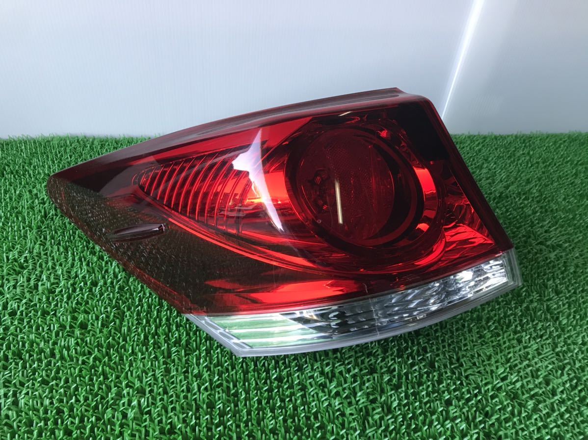 トヨタ クラウン アスリート GRS210 前期 純正 テール ランプ 左右