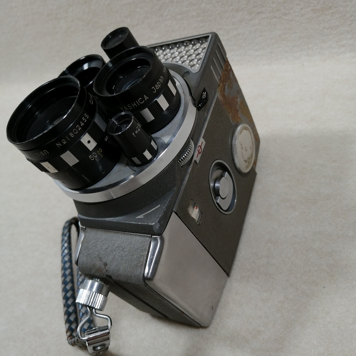 ○○ジャンク ヤシカ YASHICA 8 EⅢ 3本ターレット式 8mm カメラ 同梱