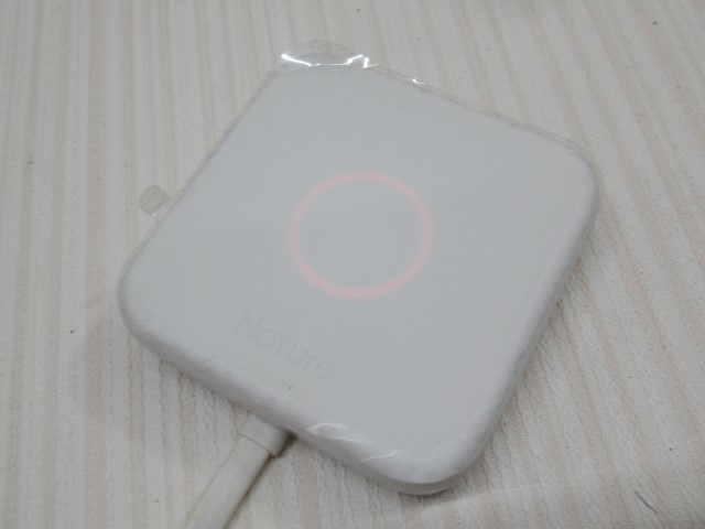 ●●Nature Remo-1W3 スマートリモコン ネイチャー Alexa/Google Home/Siri 保護シール有り USBケーブル付き USED 66935●●！！