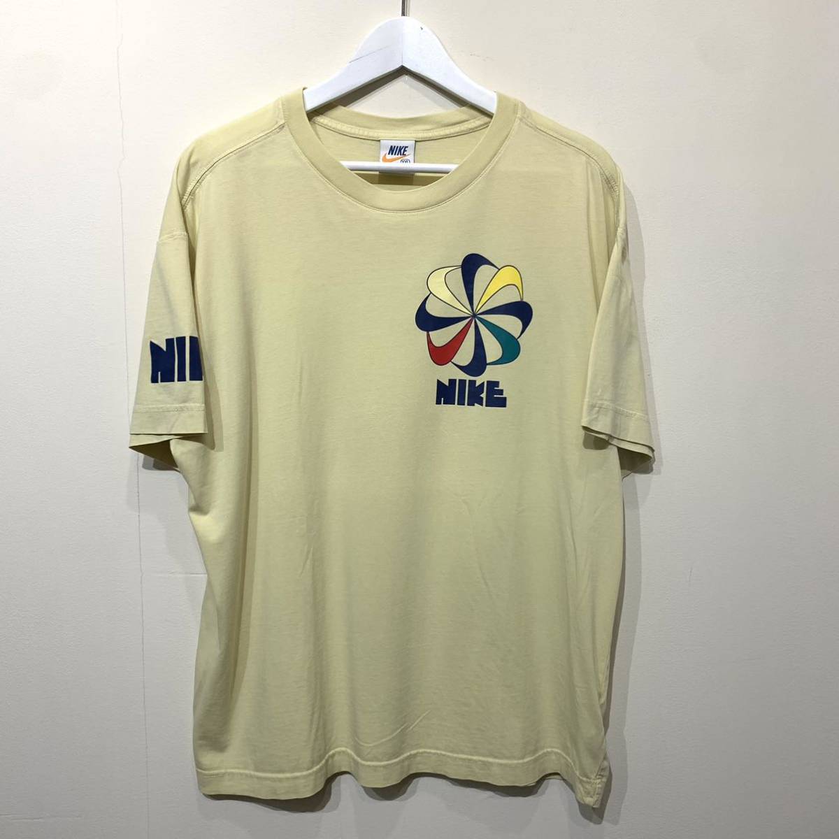 size XXL !! NIKE WHITE LABEL 風車 ゴツナイキ Tシャツ ナイキ 