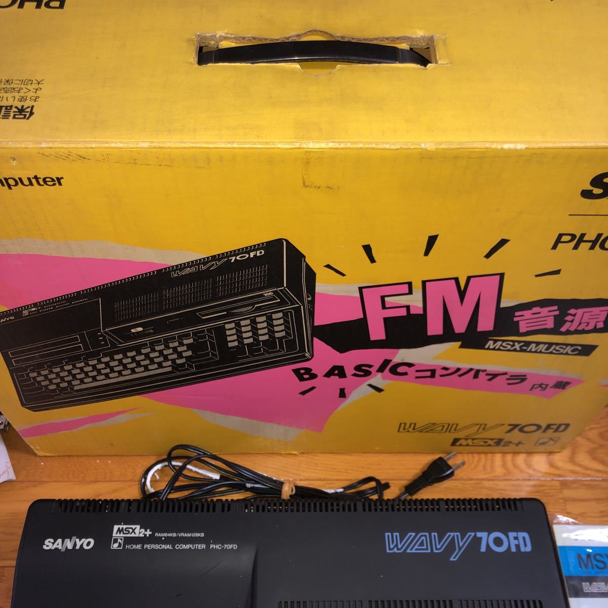 SANYO WAVY70FD MSX2+ PHC-70FD ジャンク SANYO PHC-70FD MSX2+ MSX2+