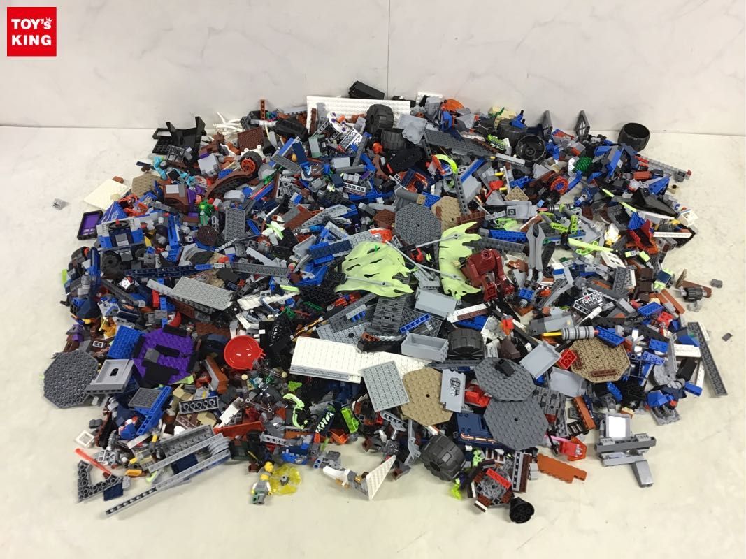 1円〜 同梱不可 ジャンク レゴ等 窓、プレート、タイヤ 他 グレー、ブルー、ホワイトブロック等