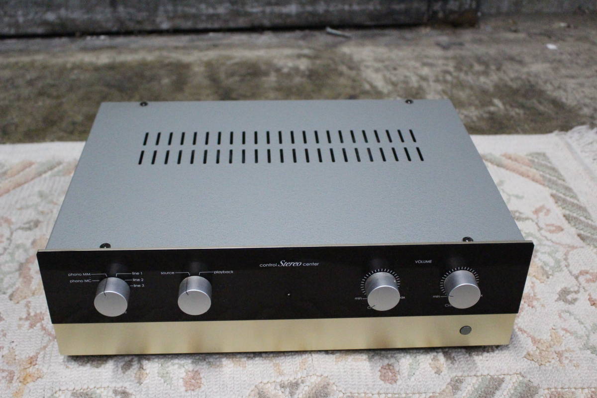 SUNVALLEYサンバレーADVANCEアドバンス SV722，SV-722真空管プリアンプ、の中古品です。