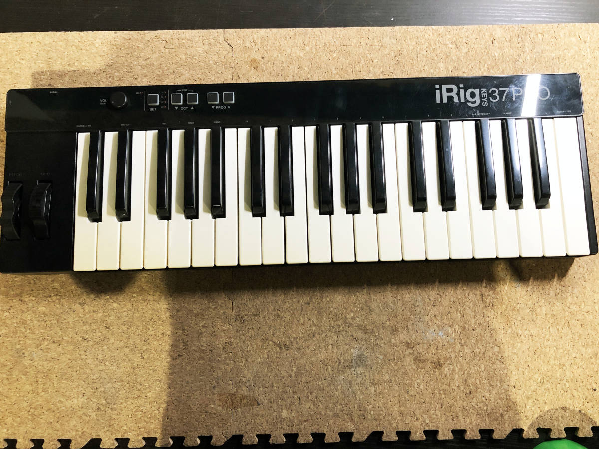 ★ 中古★iRig keys 37PRO 　IK000076　MIDIキーボード 　USB　本体のみ【 IK000076】BN6T