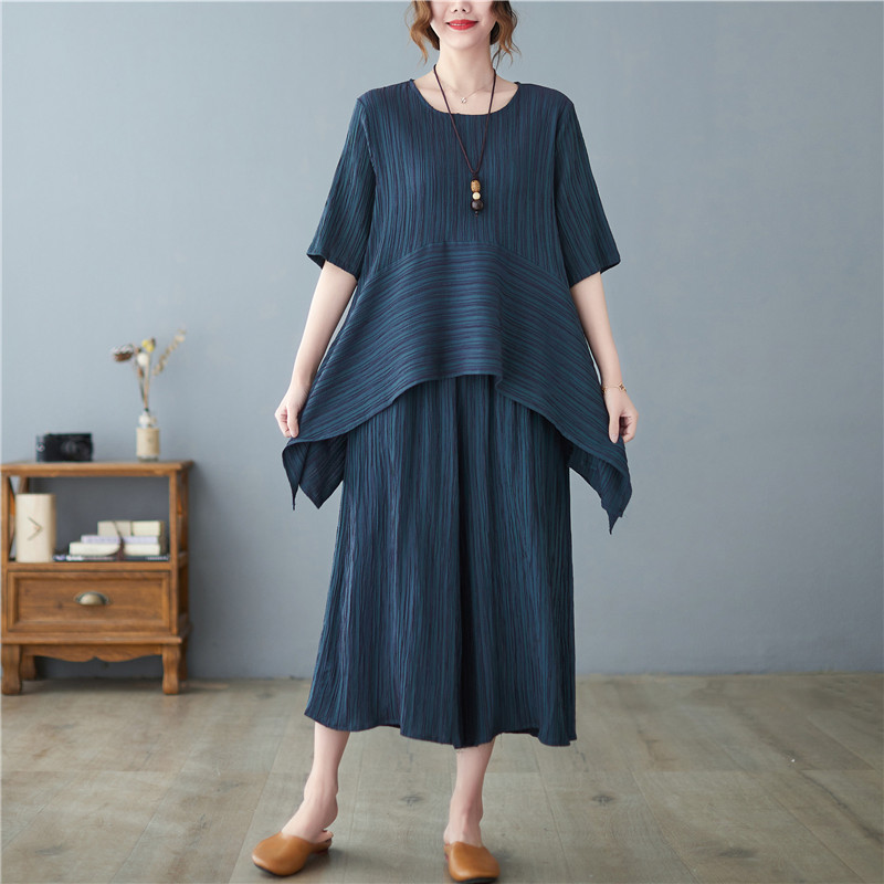 「同梱1万円送料無料」春夏新作*カジュアル*大きいサイズ体型カバー*無地*皺加工*ブラウス+ワイドパンツ*上下２点セットパンツスーツブルー