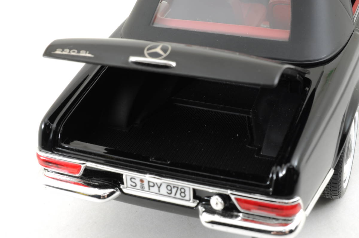 KGK05]ノレブ ミニカー NOREV 1/18 メルセデス ベンツ 230SL W113