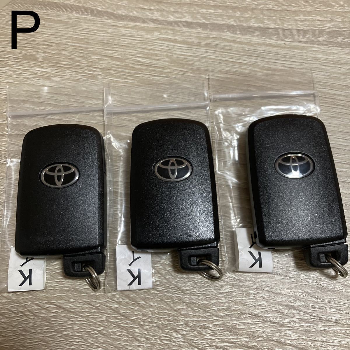P 超美品 トヨタスマートキー 30 アルファード ヴェルファイア 80後期