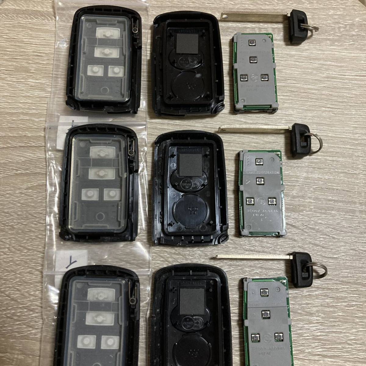 P 超美品 トヨタスマートキー 30 アルファード ヴェルファイア 80後期