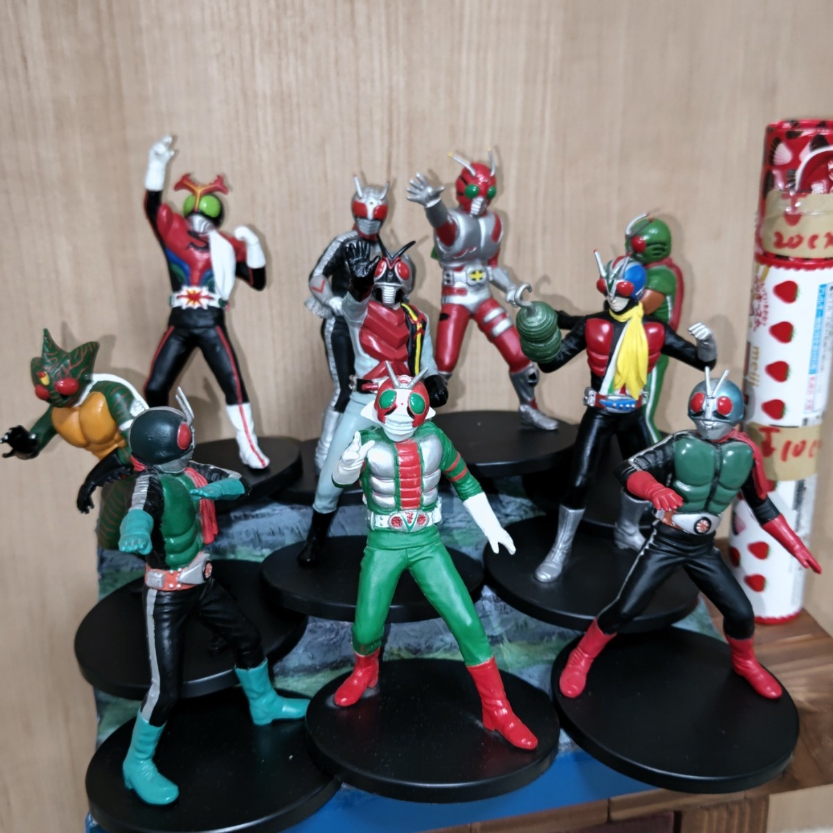 ライダー10体、2号ライダー(訂正新旧2体、1号なし)～ZXまで。(クレーン 