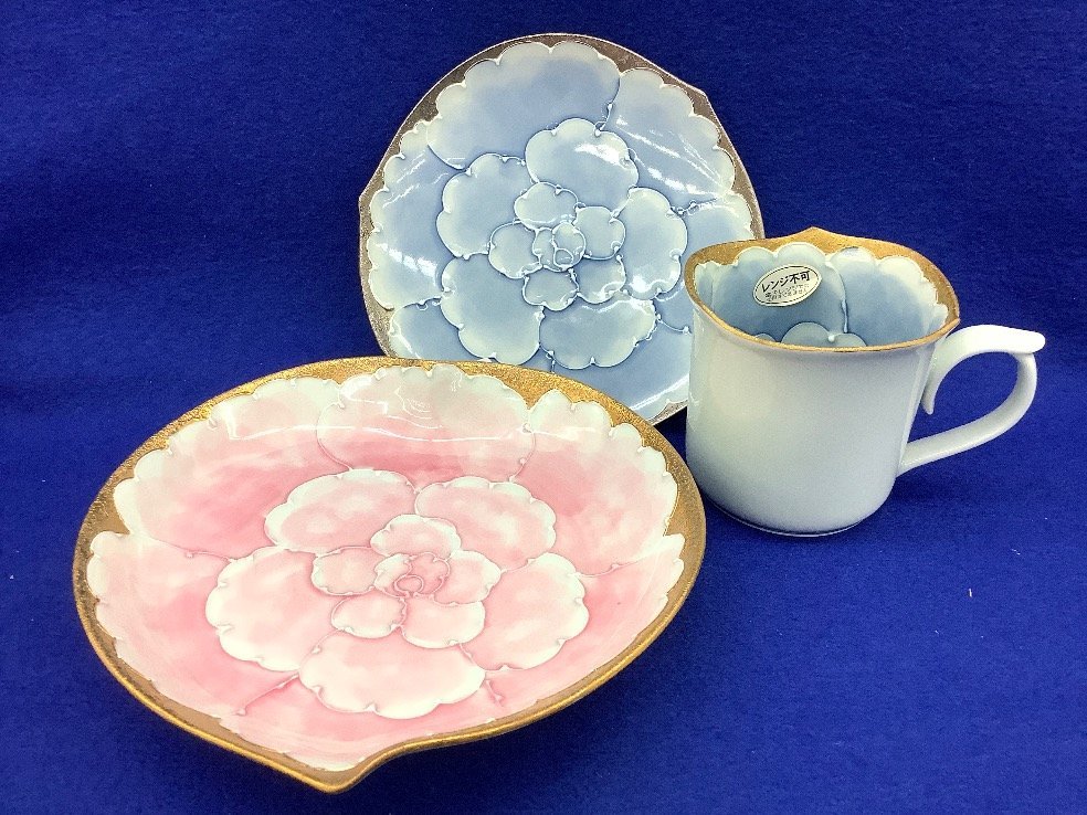 未使用 有田焼 文山窯 プラチナ牡丹 りんご 皿2枚 有田焼/文山窯