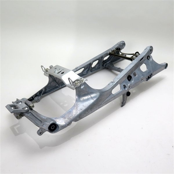 pc37 cbr600r 後期　シートレール CBR600RR PC37 後期 シートレール