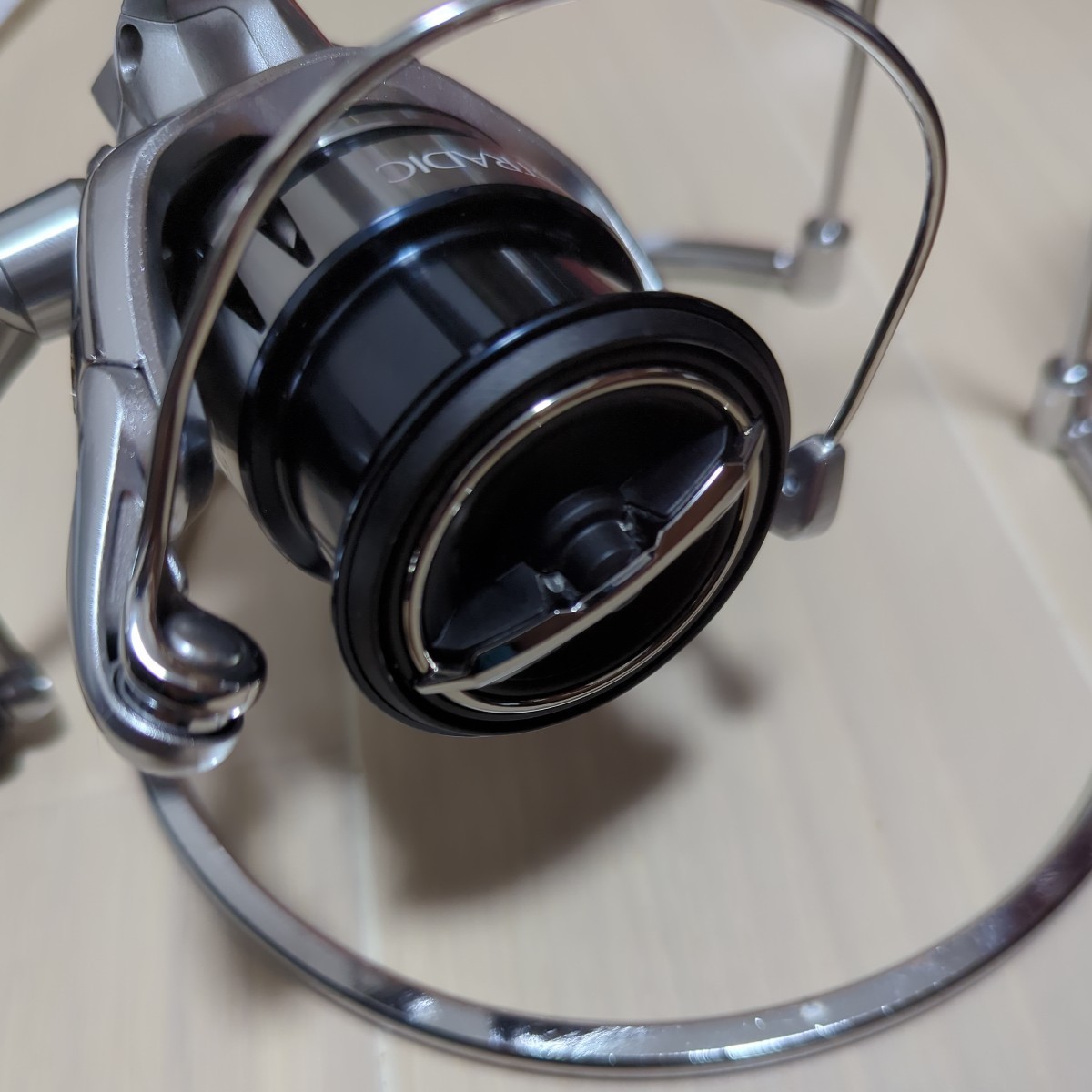 シマノ 19 ストラディック 2500S-L SHIMANO STRADIC スピニングリール