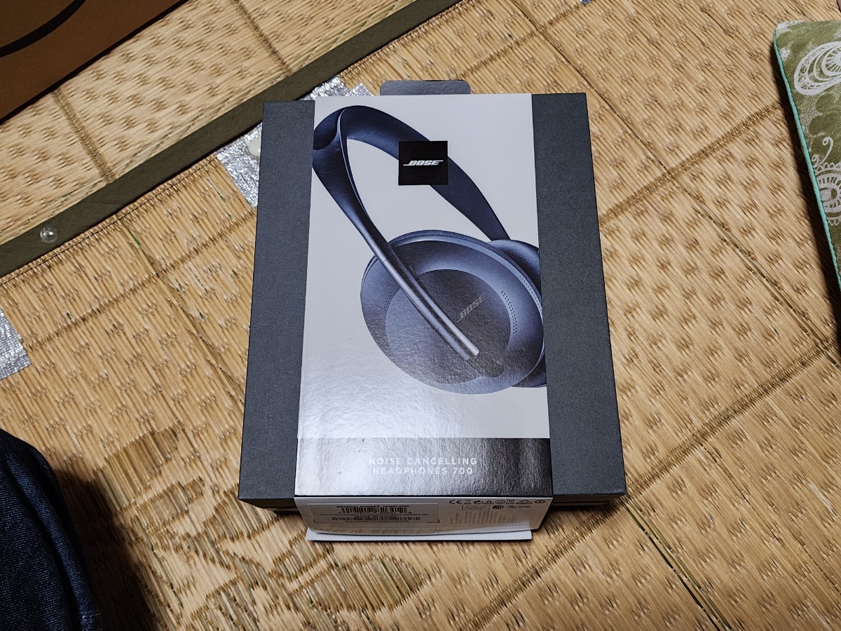 BOSE NC700 ノイズキャンセリング ワイヤレスヘッドホン 希少色？ BOSE