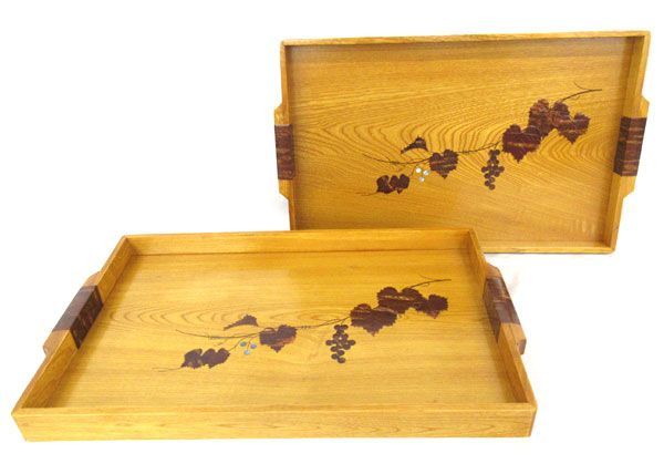 送料300円(税込)■bb990■合成漆器 くさ忠 桜皮細工 貝入りぶどう 長手盆(大) 2点【シンオク】