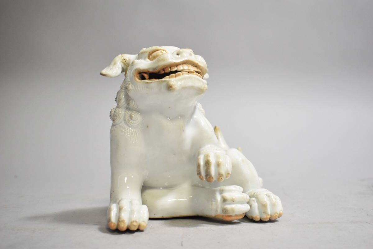 獅子の置き物 伊万里焼き 伊万里 獅子・眠り猫のセット 陶製置物